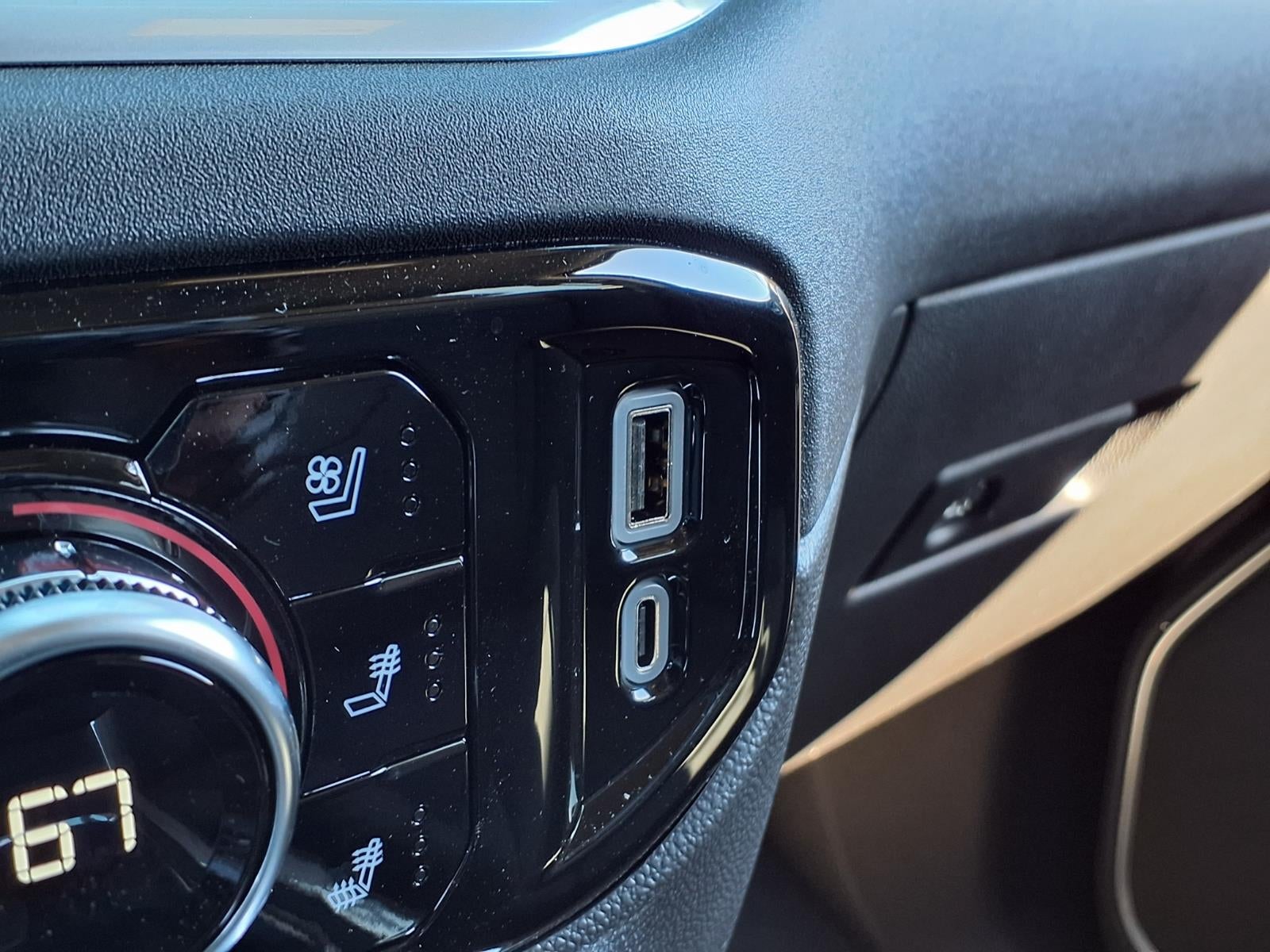 2026 GMC Sierra 1500 SLT Crew Cab Short Box 4WD