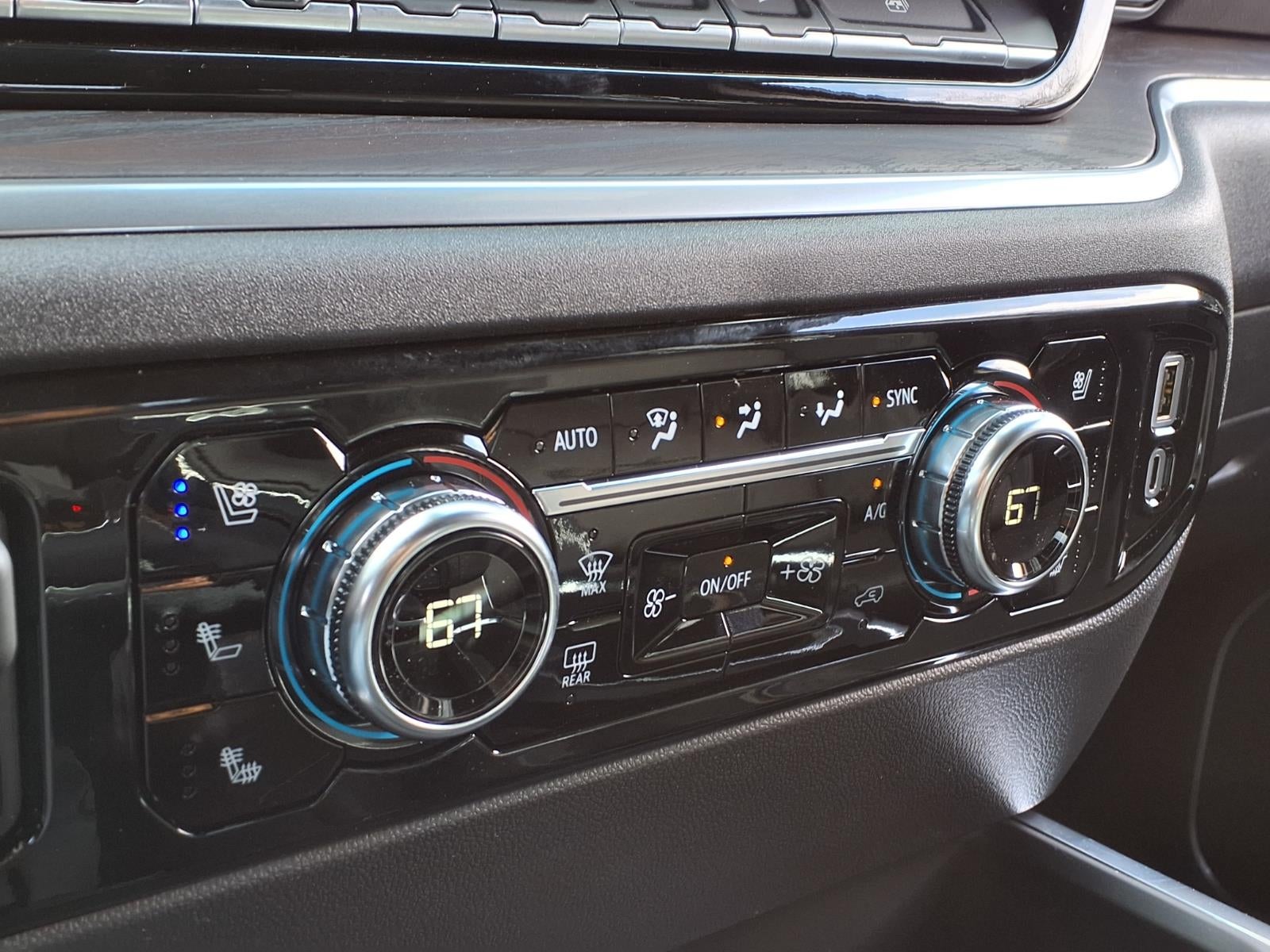 2026 GMC Sierra 1500 SLT Crew Cab Short Box 4WD