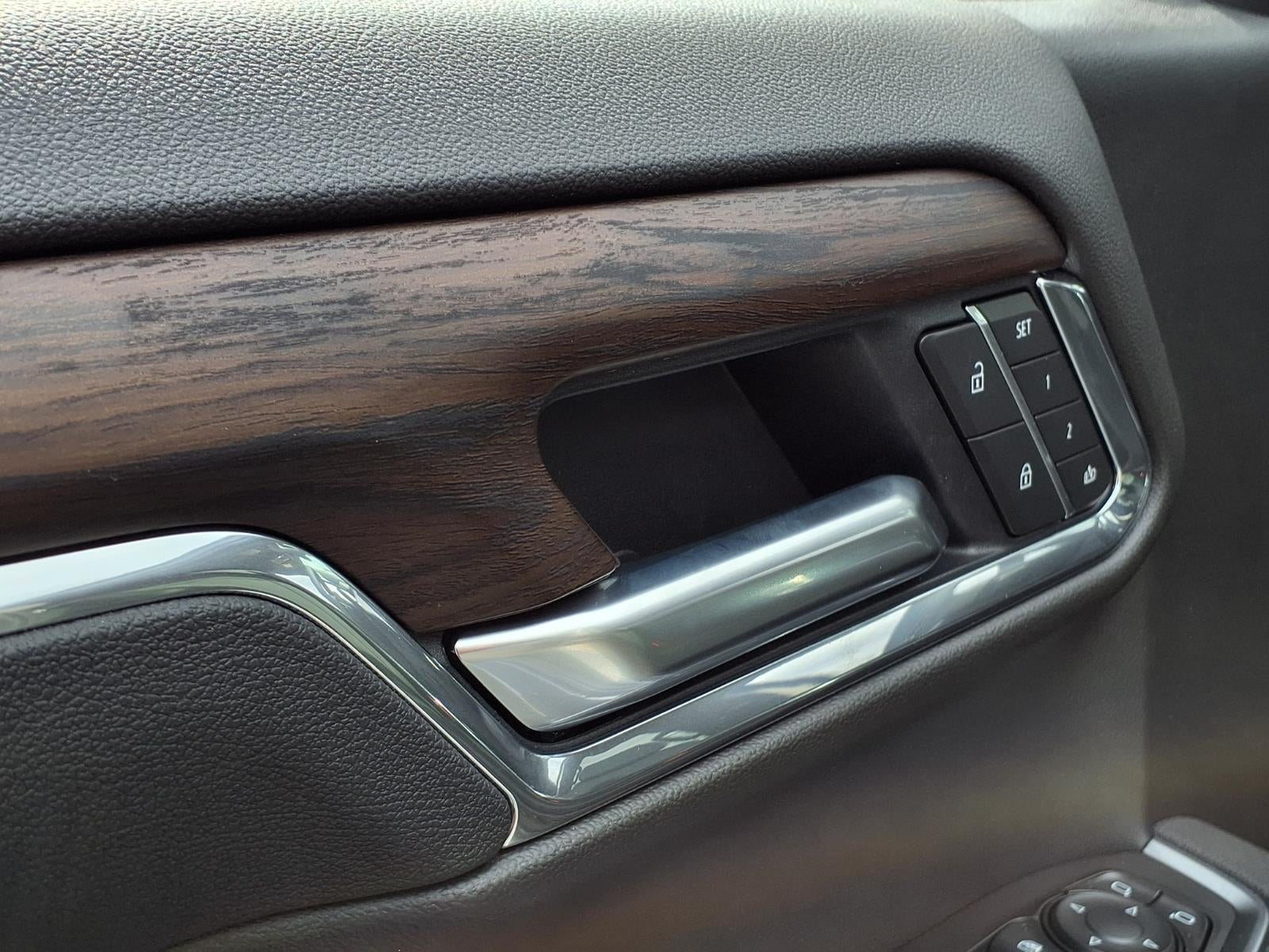 2026 GMC Sierra 1500 SLT Crew Cab Short Box 4WD