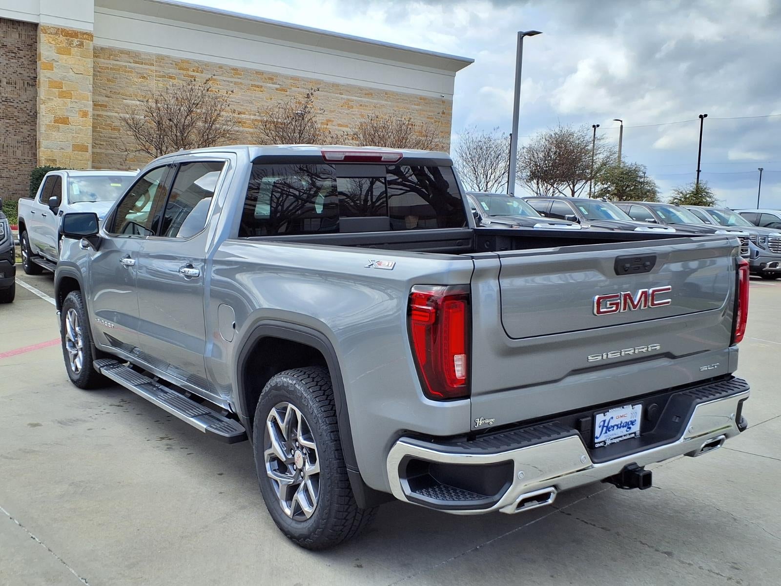 2026 GMC Sierra 1500 SLT Crew Cab Short Box 4WD