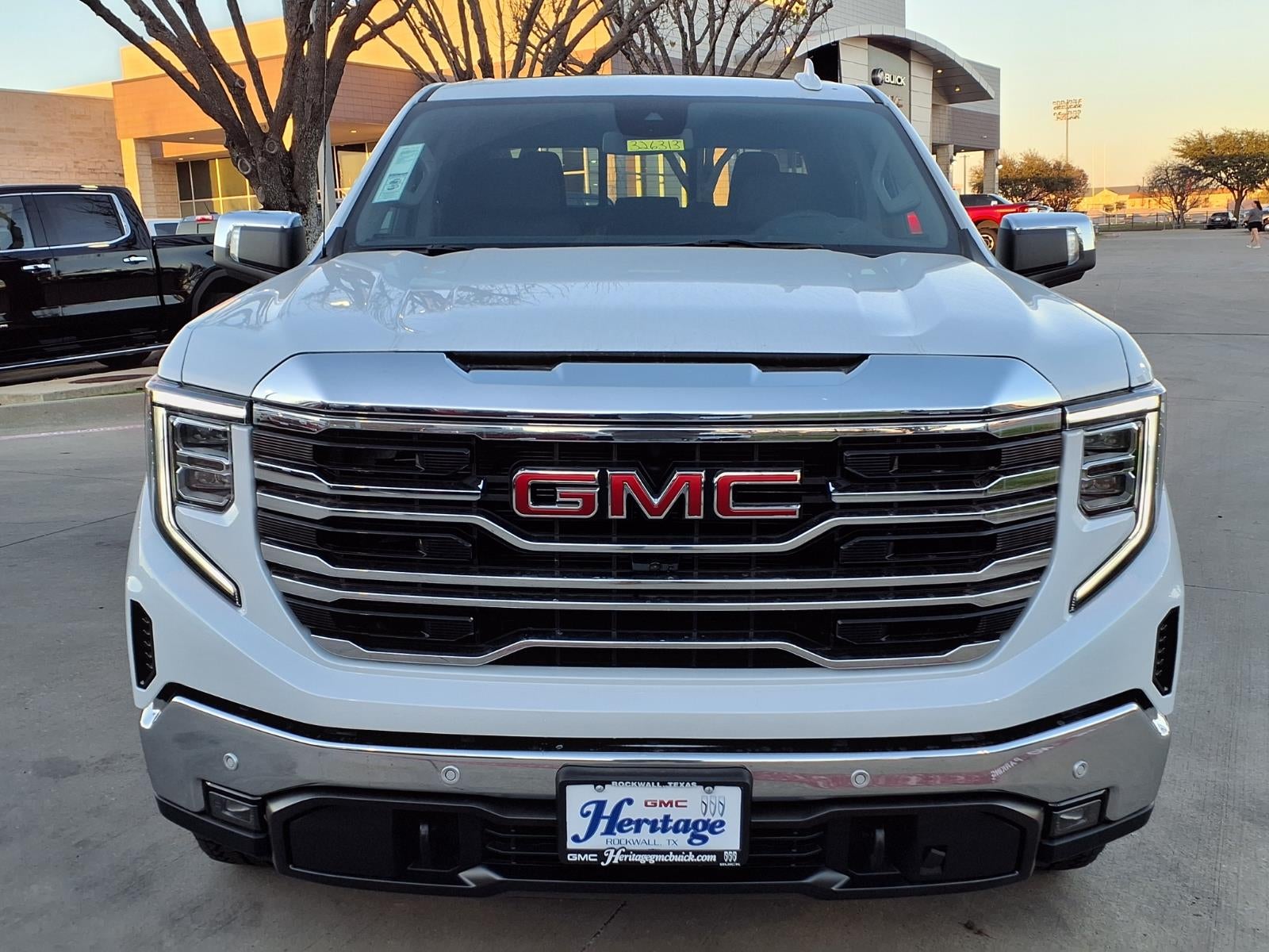 2026 GMC Sierra 1500 SLT Crew Cab Short Box 4WD