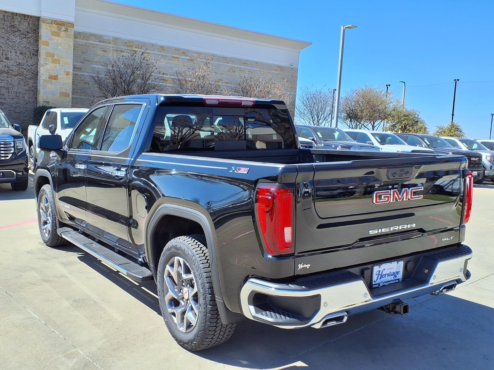2026 GMC Sierra 1500 SLT Crew Cab Short Box 4WD
