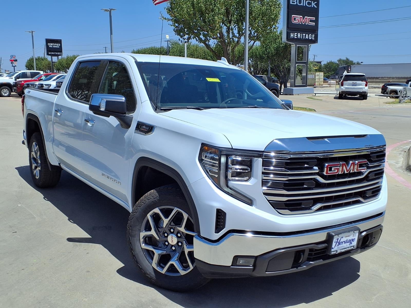2026 GMC Sierra 1500 SLT Crew Cab Short Box 4WD