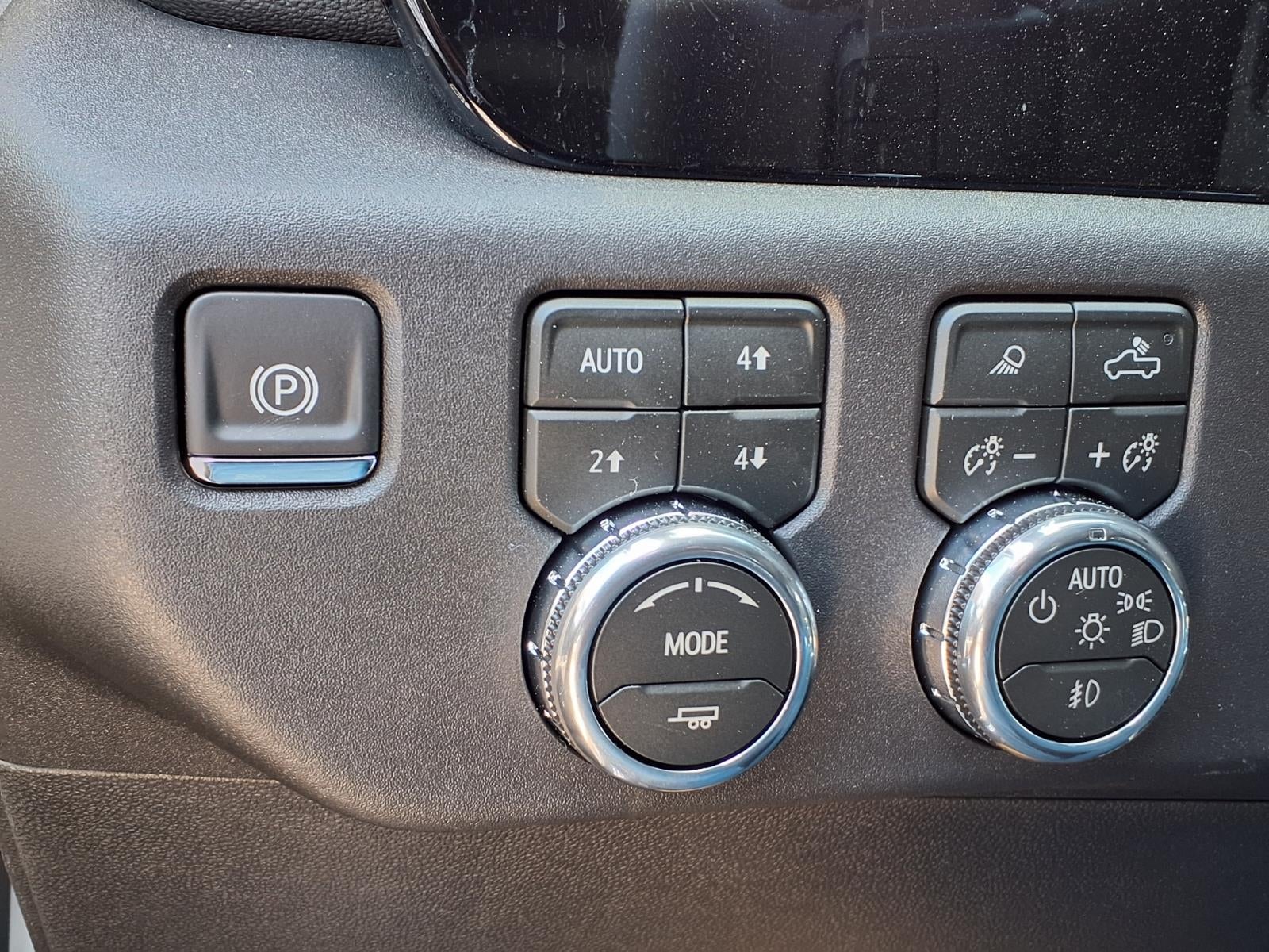 2026 GMC Sierra 1500 SLT Crew Cab Short Box 4WD