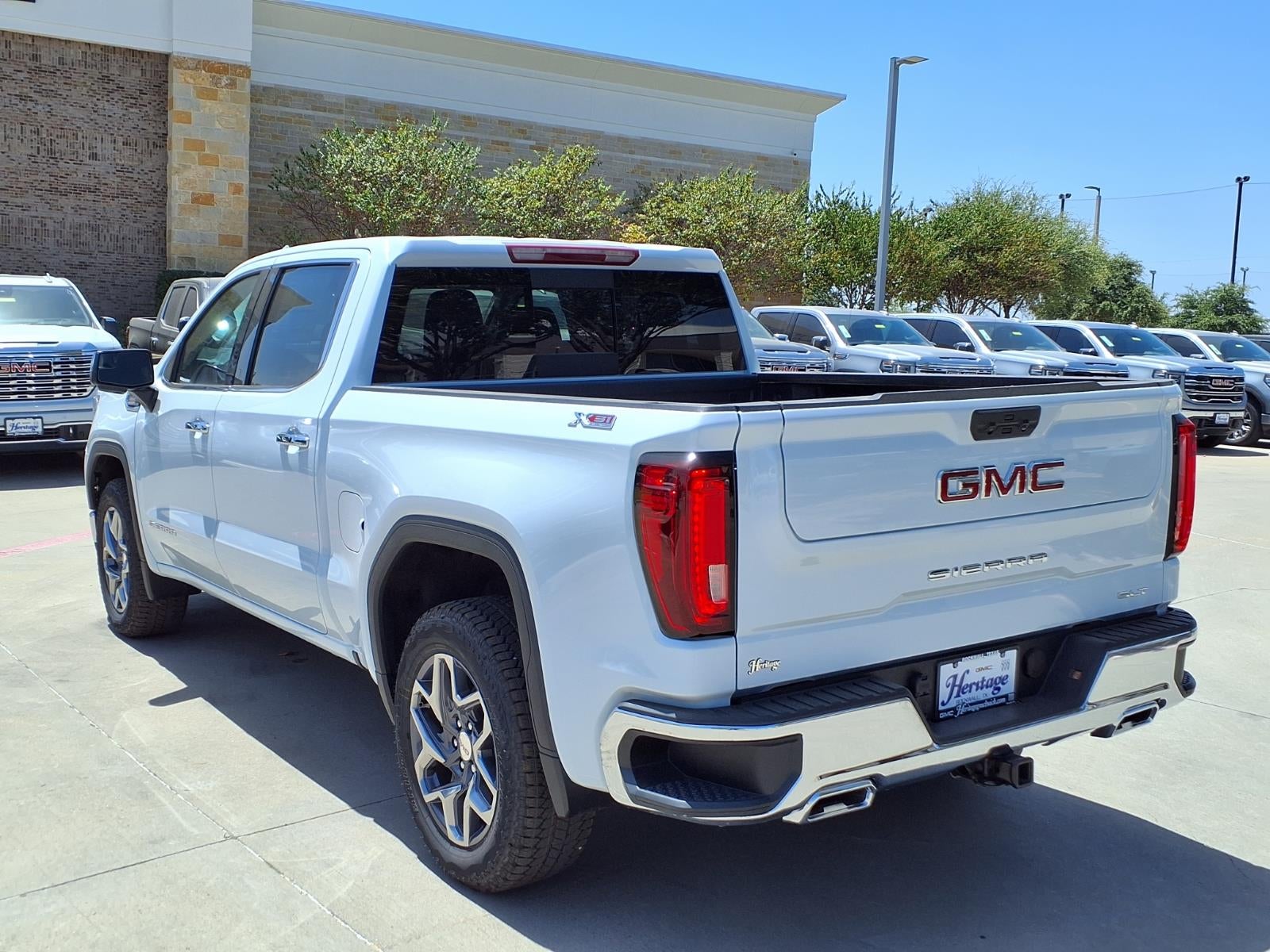 2026 GMC Sierra 1500 SLT Crew Cab Short Box 4WD