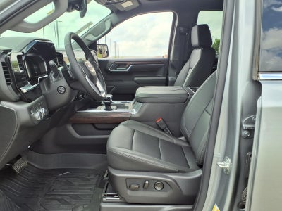 2026 GMC Sierra 1500 SLT Crew Cab Short Box 4WD