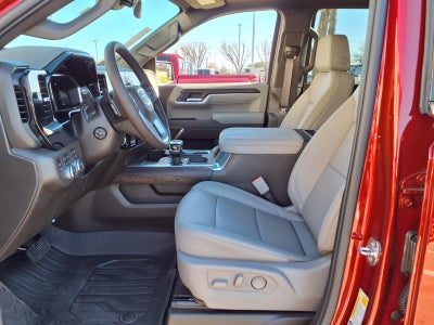 2026 GMC Sierra 1500 SLT Crew Cab Short Box 4WD