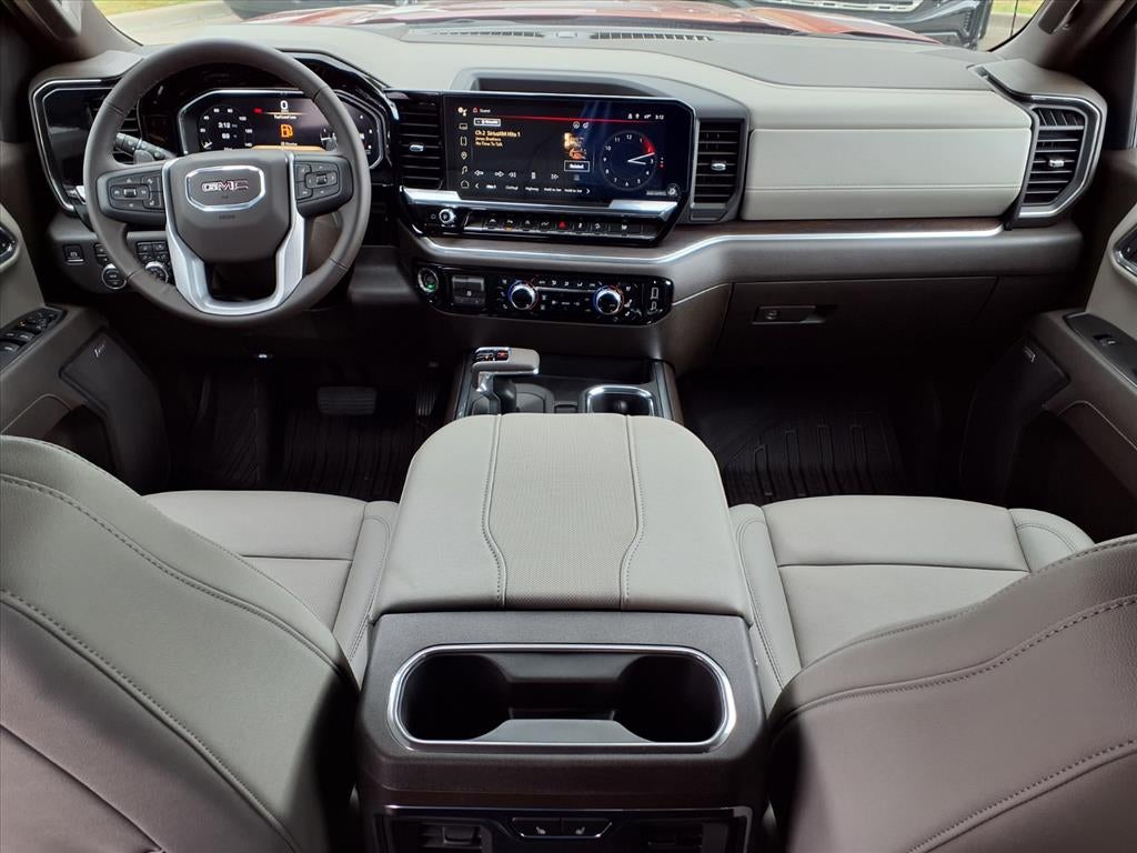 2026 GMC Sierra 1500 SLT Crew Cab Short Box 4WD