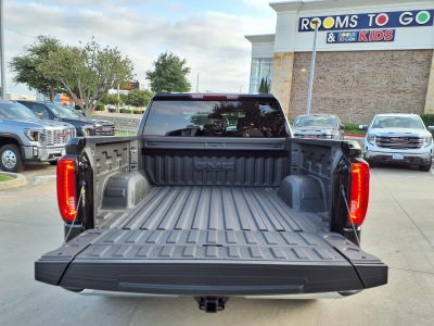 2026 GMC Sierra 1500 SLT Crew Cab Short Box 4WD