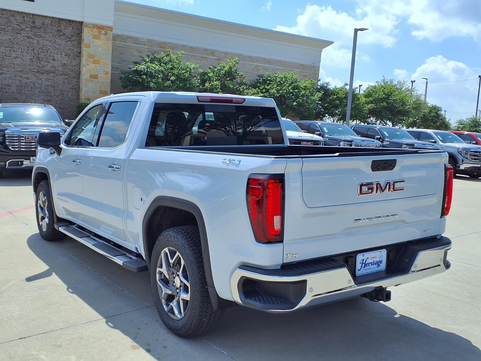 2026 GMC Sierra 1500 SLT Crew Cab Short Box 4WD