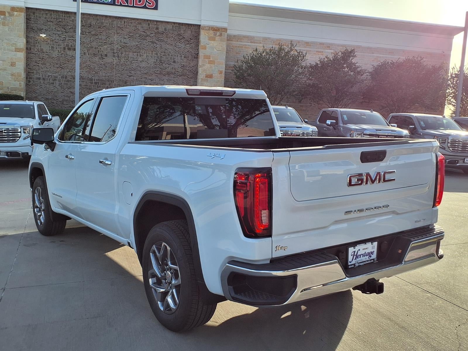 2026 GMC Sierra 1500 SLT Crew Cab Short Box 4WD
