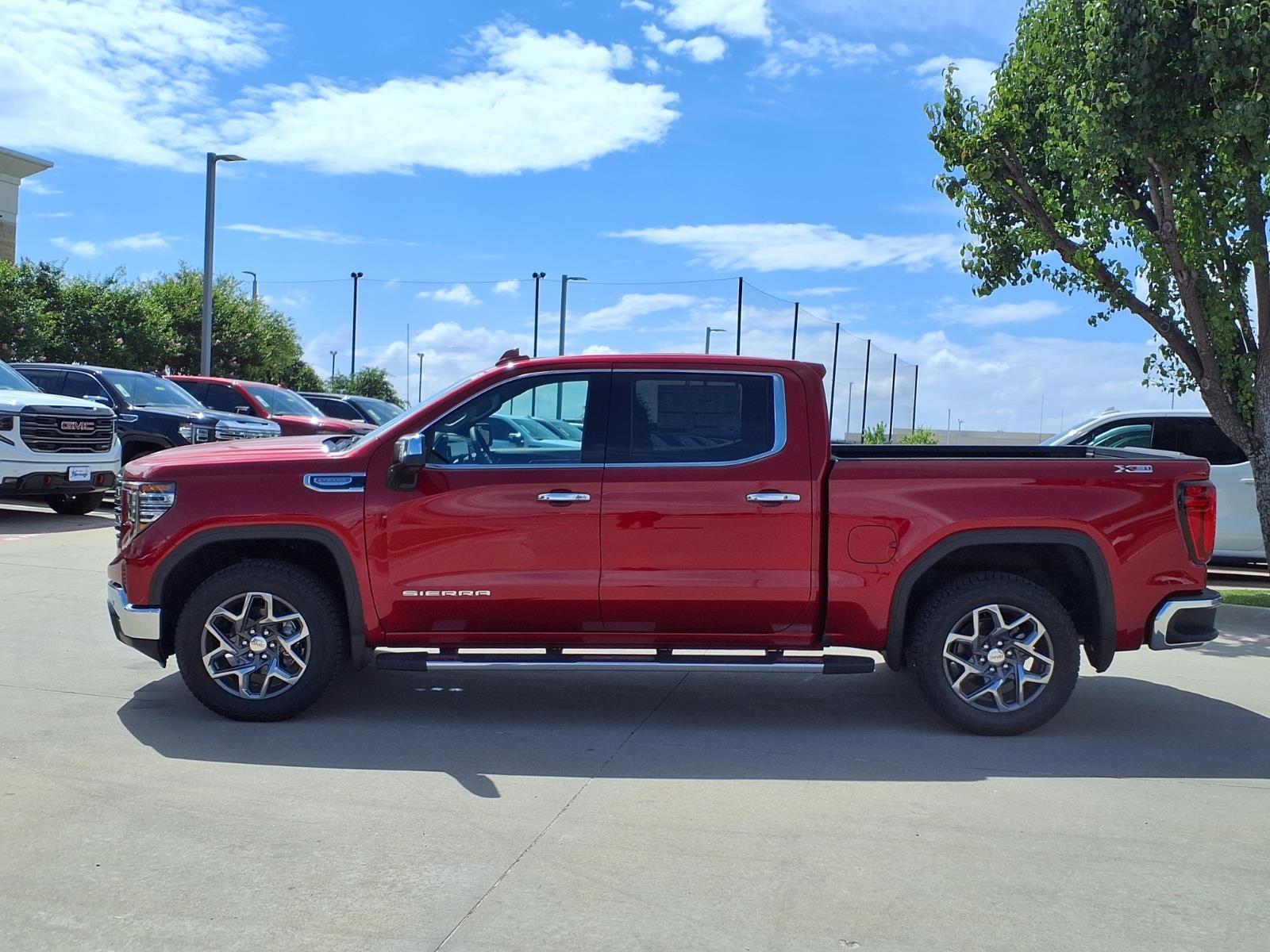 2026 GMC Sierra 1500 SLT Crew Cab Short Box 4WD