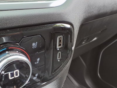 2026 GMC Sierra 1500 SLT Crew Cab Short Box 4WD