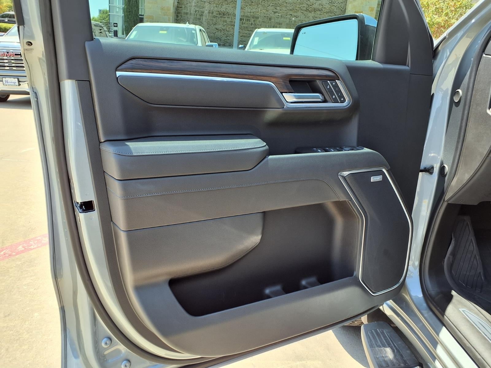 2026 GMC Sierra 1500 SLT Crew Cab Short Box 4WD