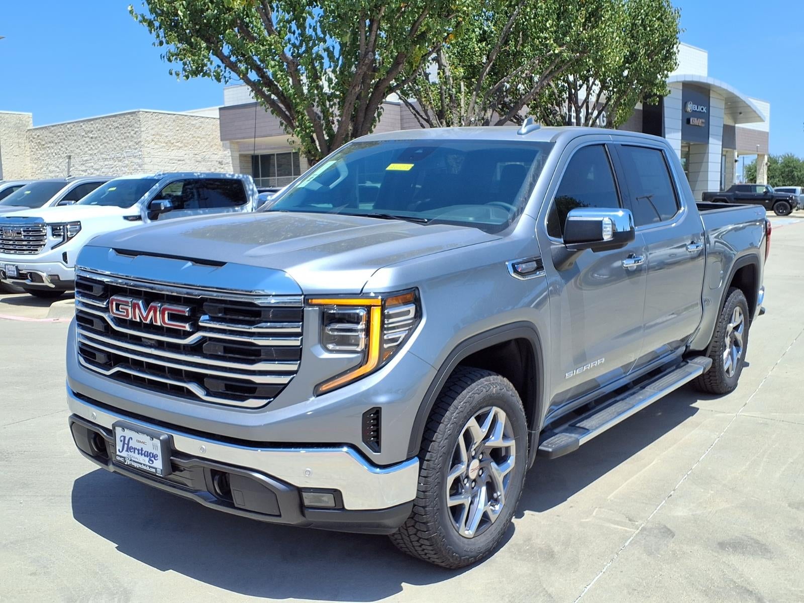 2026 GMC Sierra 1500 SLT Crew Cab Short Box 4WD