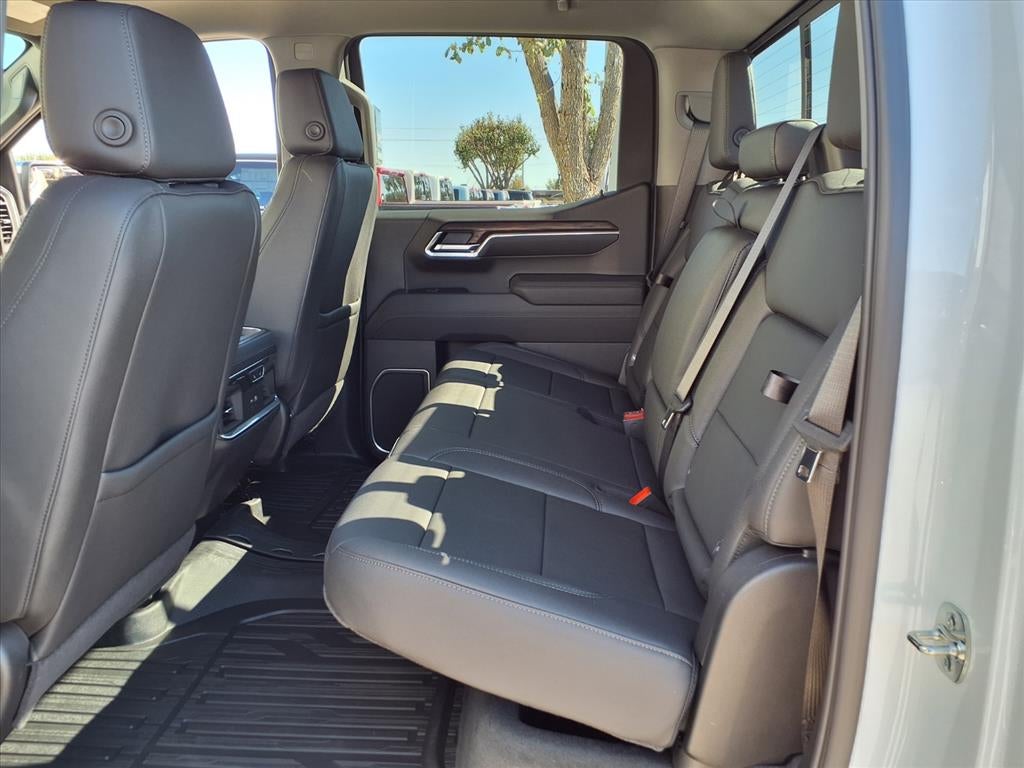 2026 GMC Sierra 1500 SLT Crew Cab Short Box 4WD