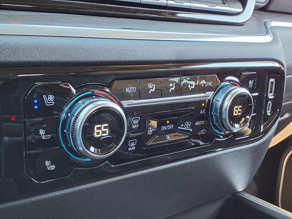 2026 GMC Sierra 1500 SLT Crew Cab Short Box 4WD