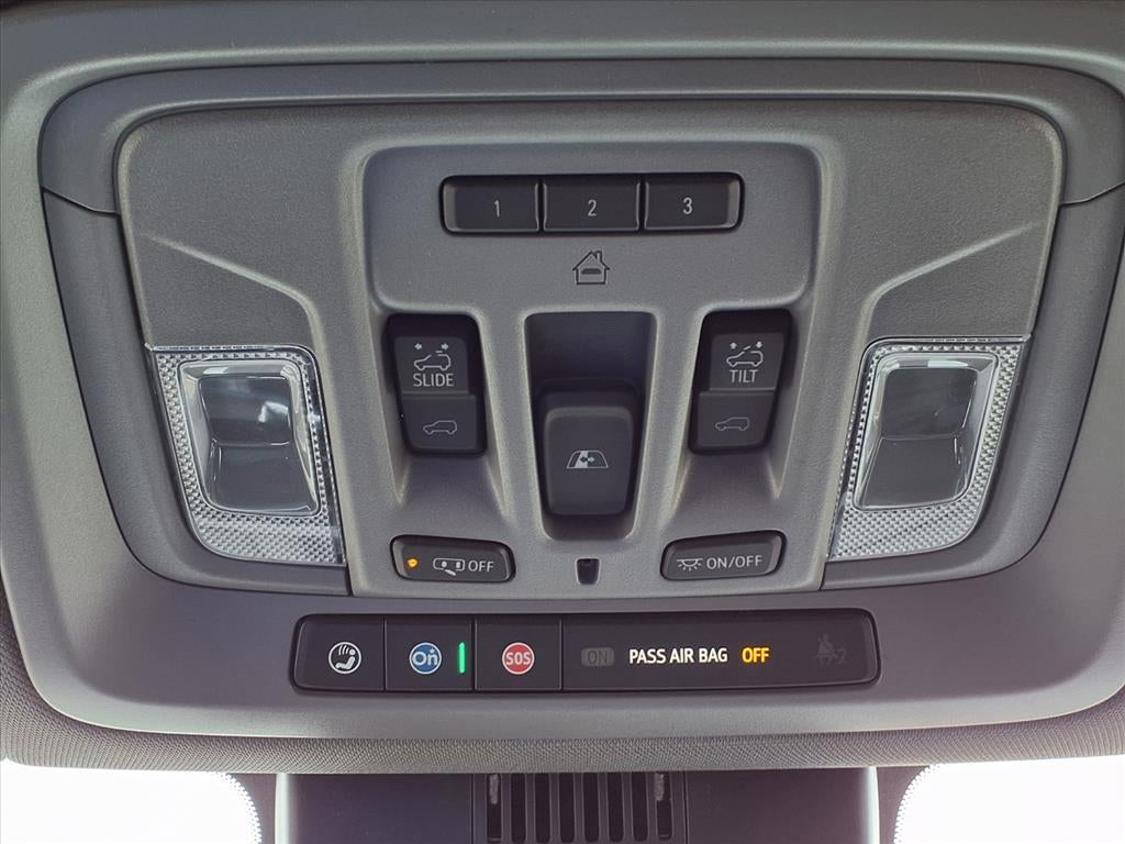 2026 GMC Sierra 1500 SLT Crew Cab Short Box 4WD