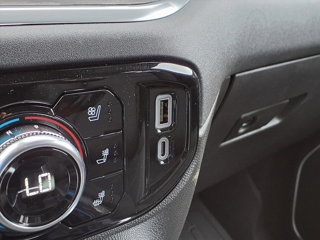 2026 GMC Sierra 1500 SLT Crew Cab Short Box 4WD