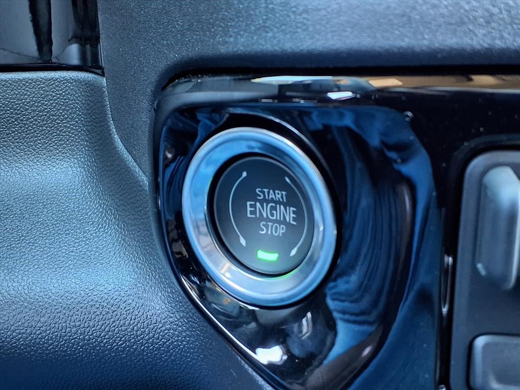 2026 GMC Sierra 1500 SLT Crew Cab Short Box 4WD