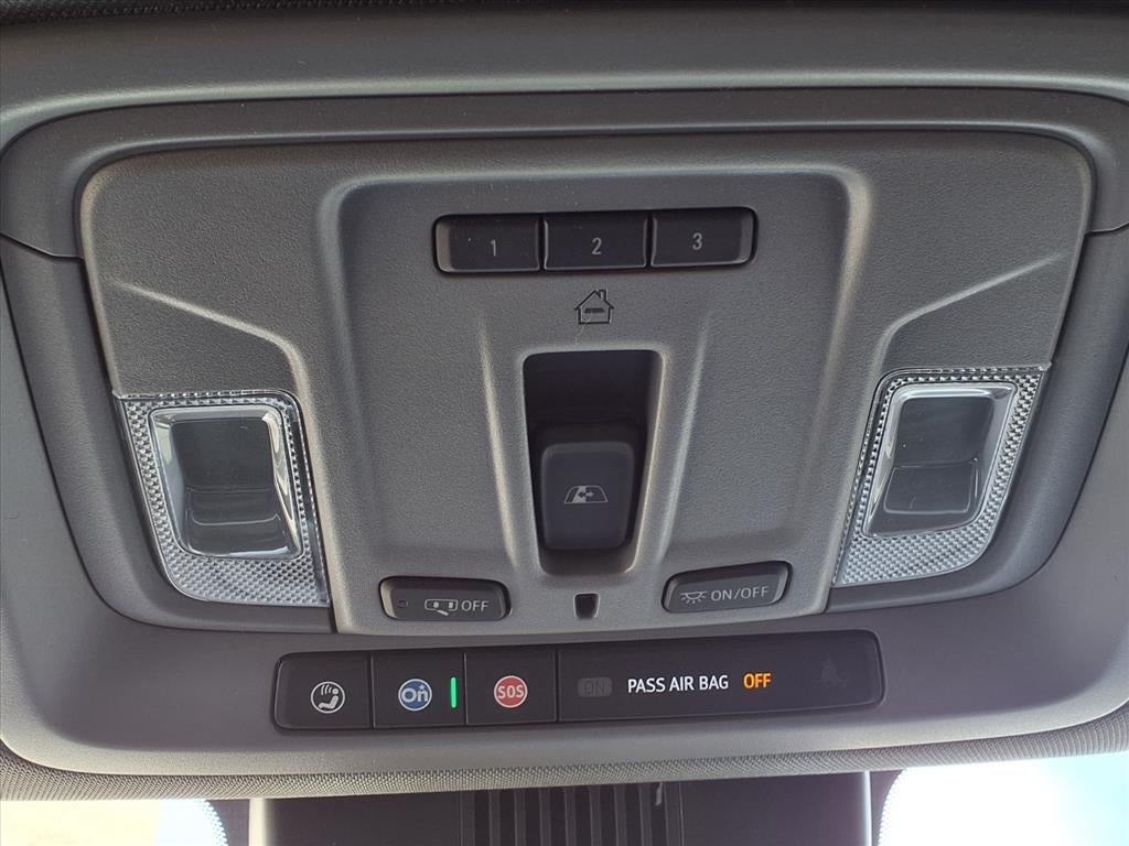 2026 GMC Sierra 1500 SLT Crew Cab Short Box 4WD