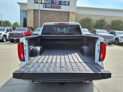 2026 GMC Sierra 1500 SLT Crew Cab Short Box 4WD
