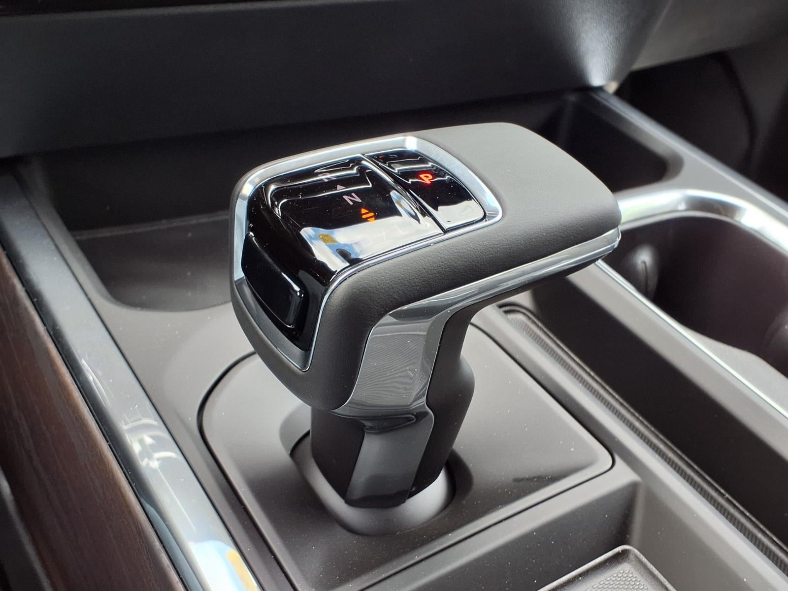 2026 GMC Sierra 1500 SLT Crew Cab Short Box 4WD