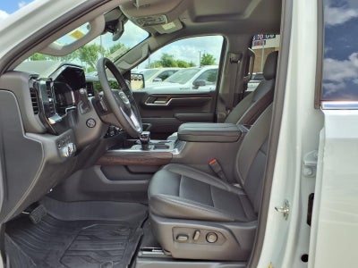 2026 GMC Sierra 1500 SLT Crew Cab Short Box 4WD