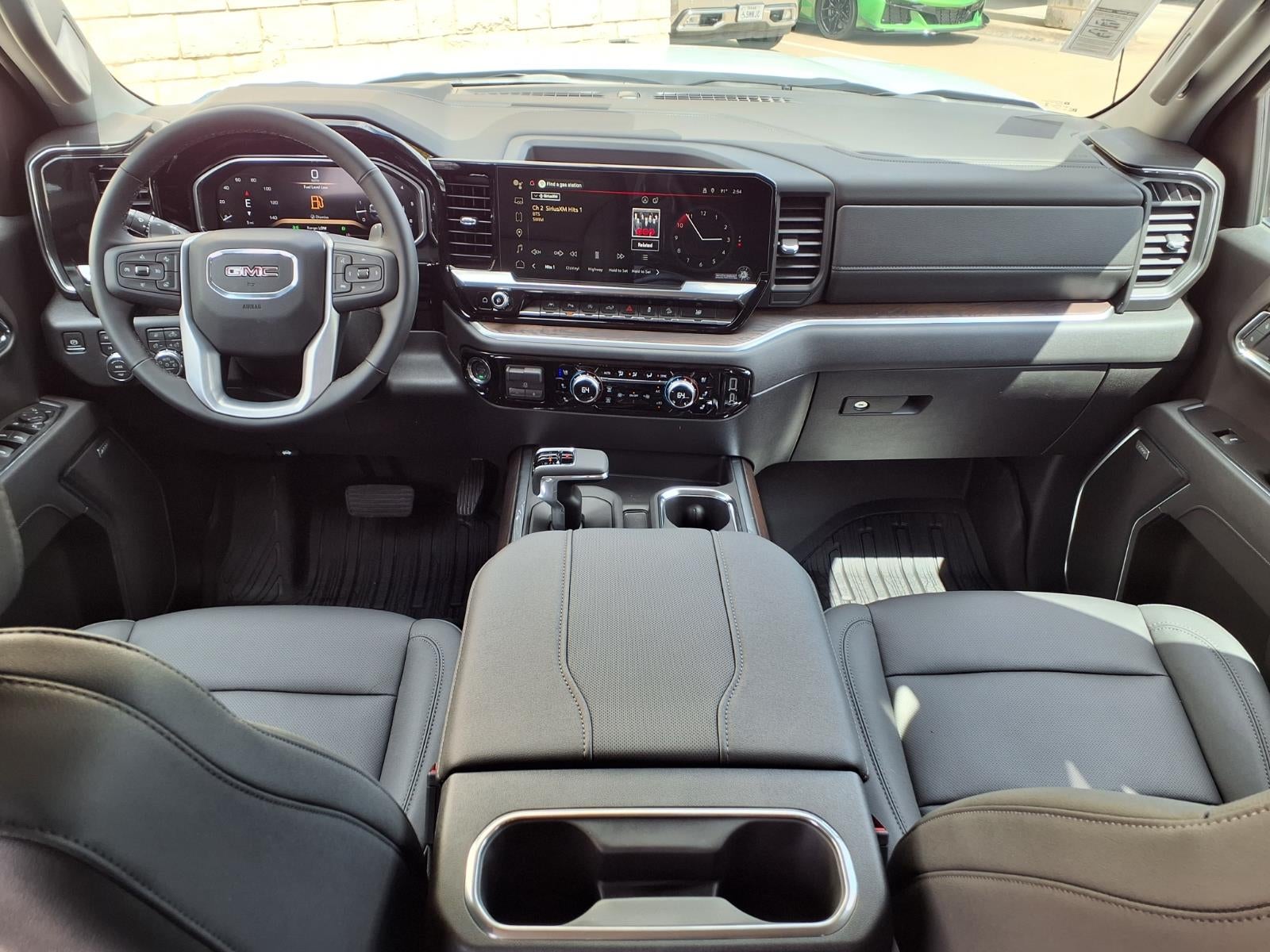 2026 GMC Sierra 1500 SLT Crew Cab Short Box 4WD