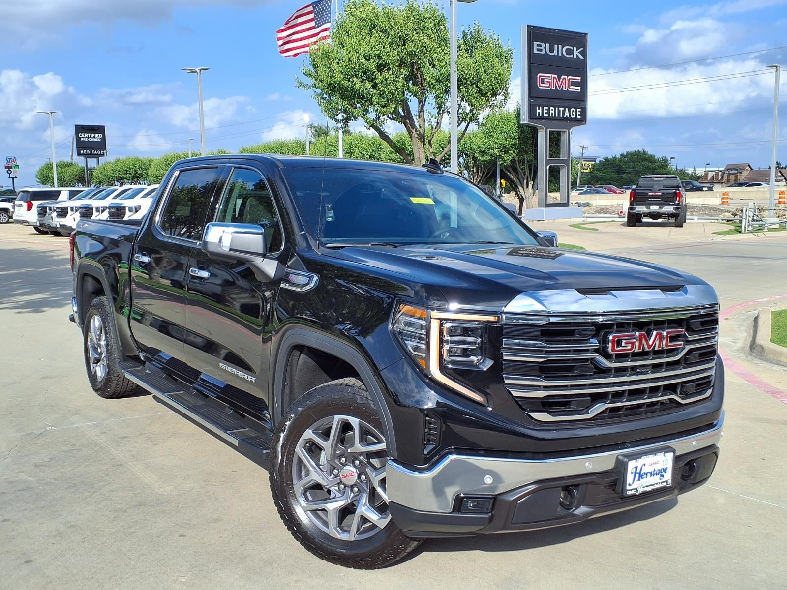 2026 GMC Sierra 1500 SLT Crew Cab Short Box 4WD