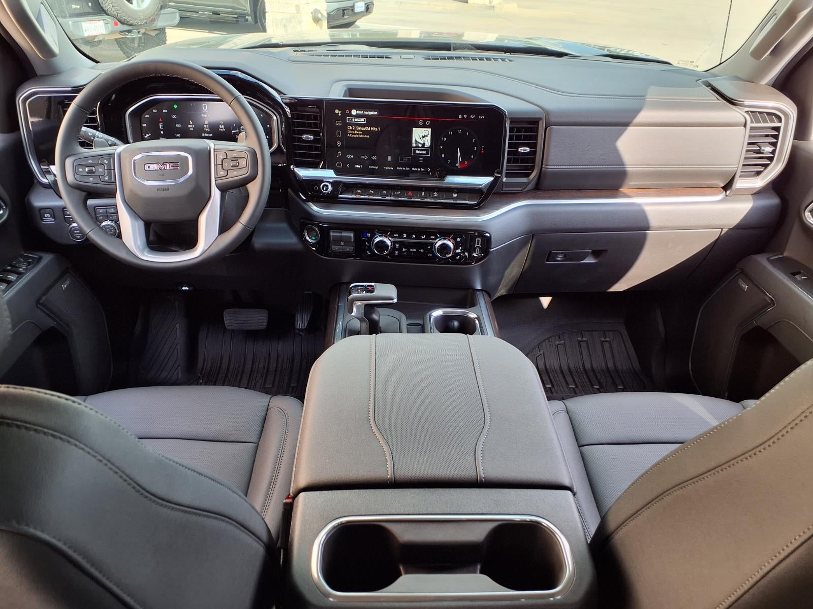 2026 GMC Sierra 1500 SLT Crew Cab Short Box 4WD