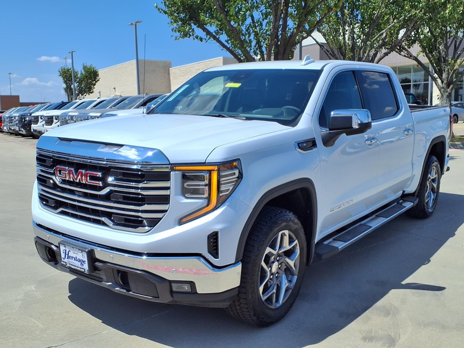 2026 GMC Sierra 1500 SLT Crew Cab Short Box 4WD