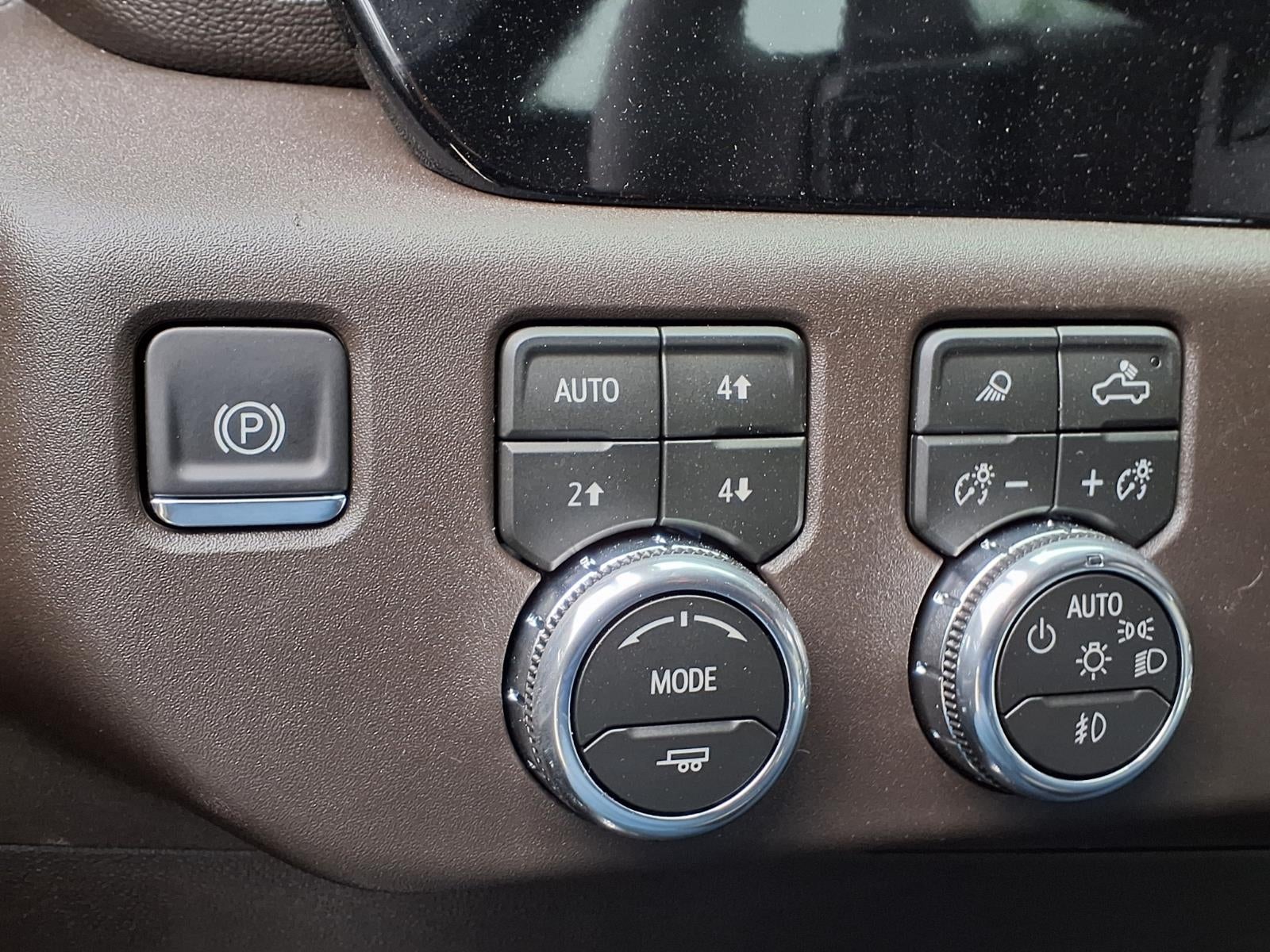 2026 GMC Sierra 1500 SLT Crew Cab Short Box 4WD
