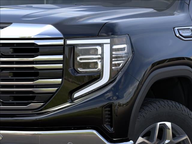 2026 GMC Sierra 1500 SLT Crew Cab Short Box 4WD