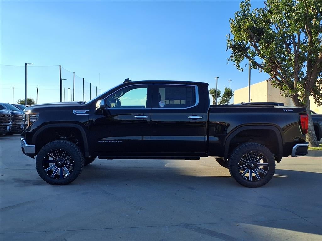 2026 GMC Sierra 1500 SLT Crew Cab Short Box 4WD