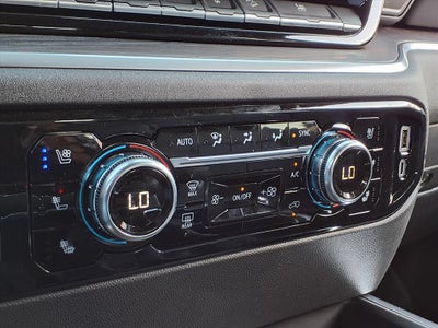 2026 GMC Sierra 1500 SLT Crew Cab Short Box 4WD