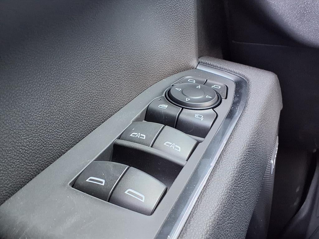 2026 GMC Sierra 1500 SLT Crew Cab Short Box 4WD