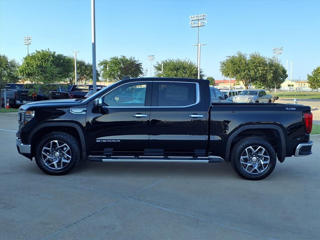 2026 GMC Sierra 1500 SLT Crew Cab Short Box 4WD