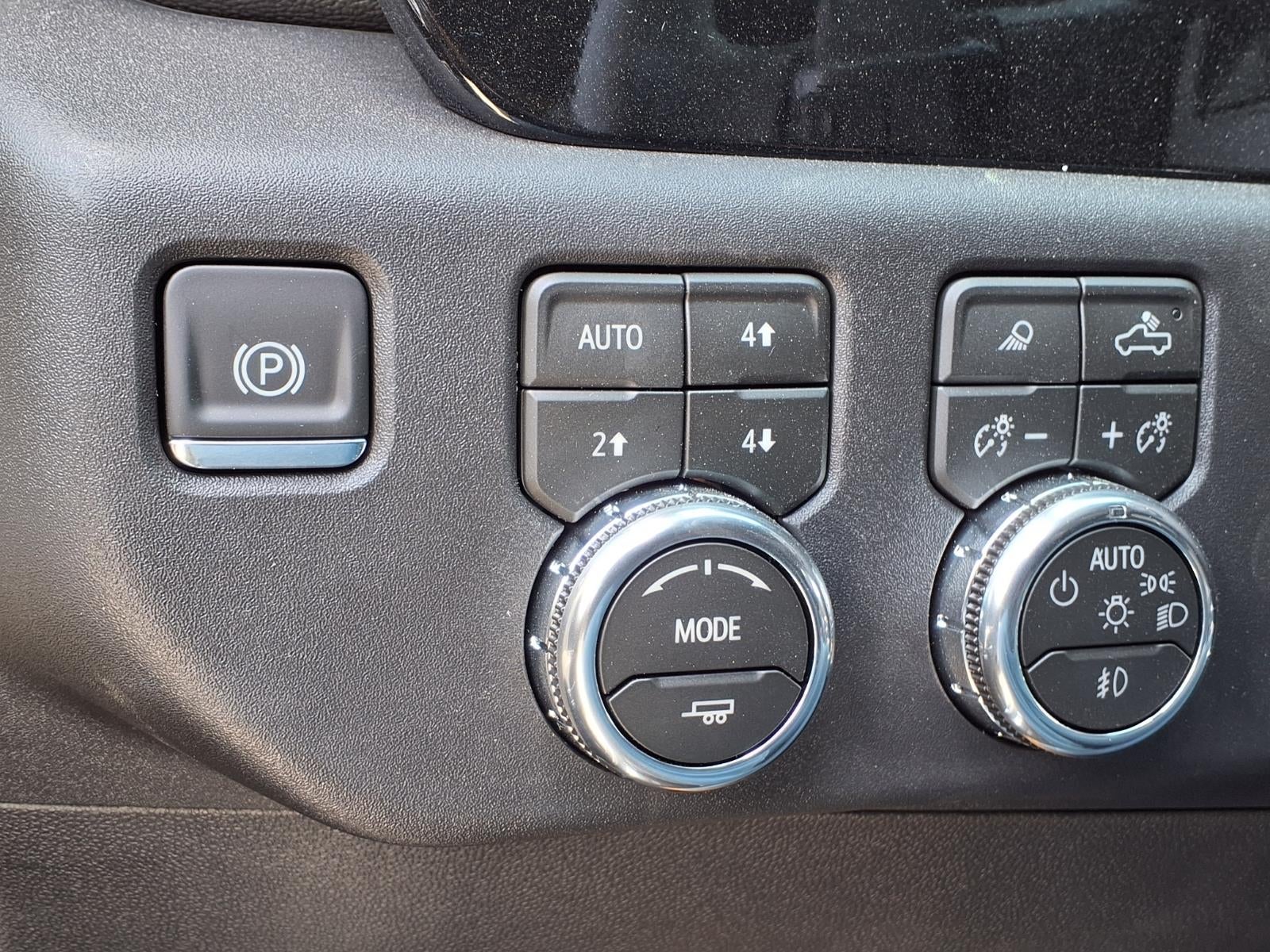 2026 GMC Sierra 1500 SLT Crew Cab Short Box 4WD