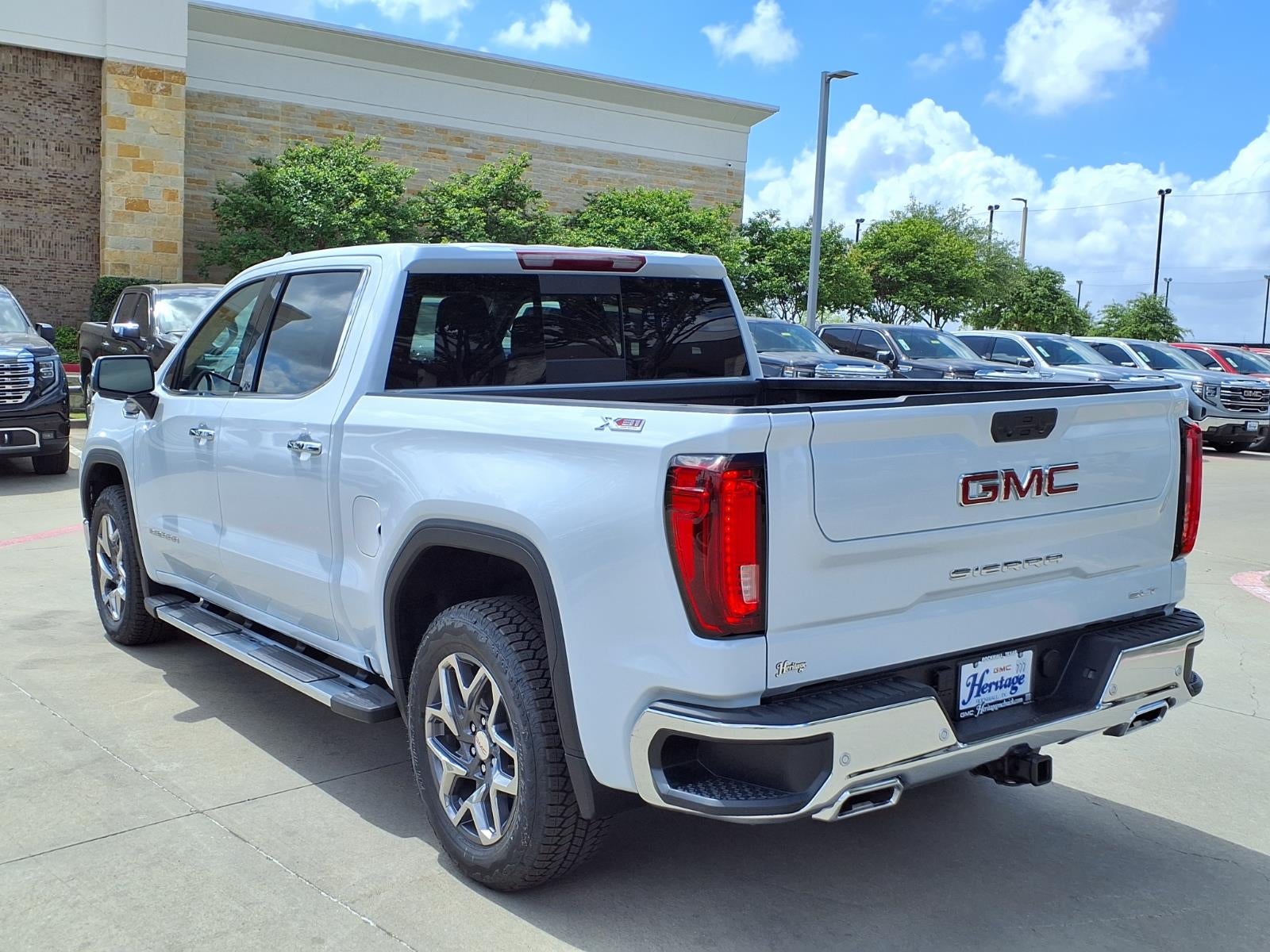 2026 GMC Sierra 1500 SLT Crew Cab Short Box 4WD
