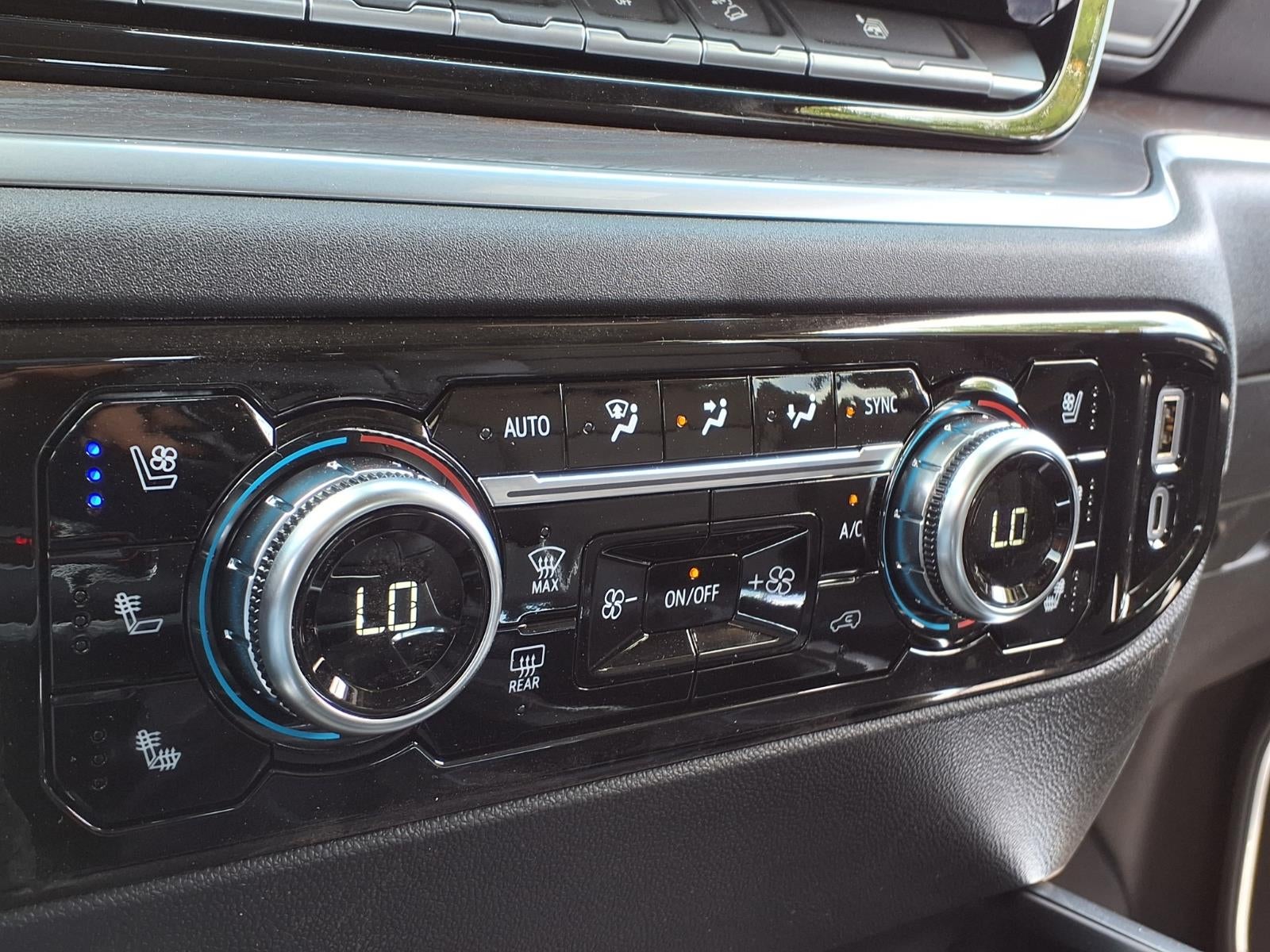 2026 GMC Sierra 1500 SLT Crew Cab Short Box 4WD