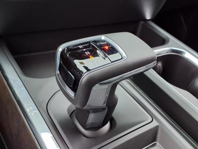2026 GMC Sierra 1500 SLT Crew Cab Short Box 4WD