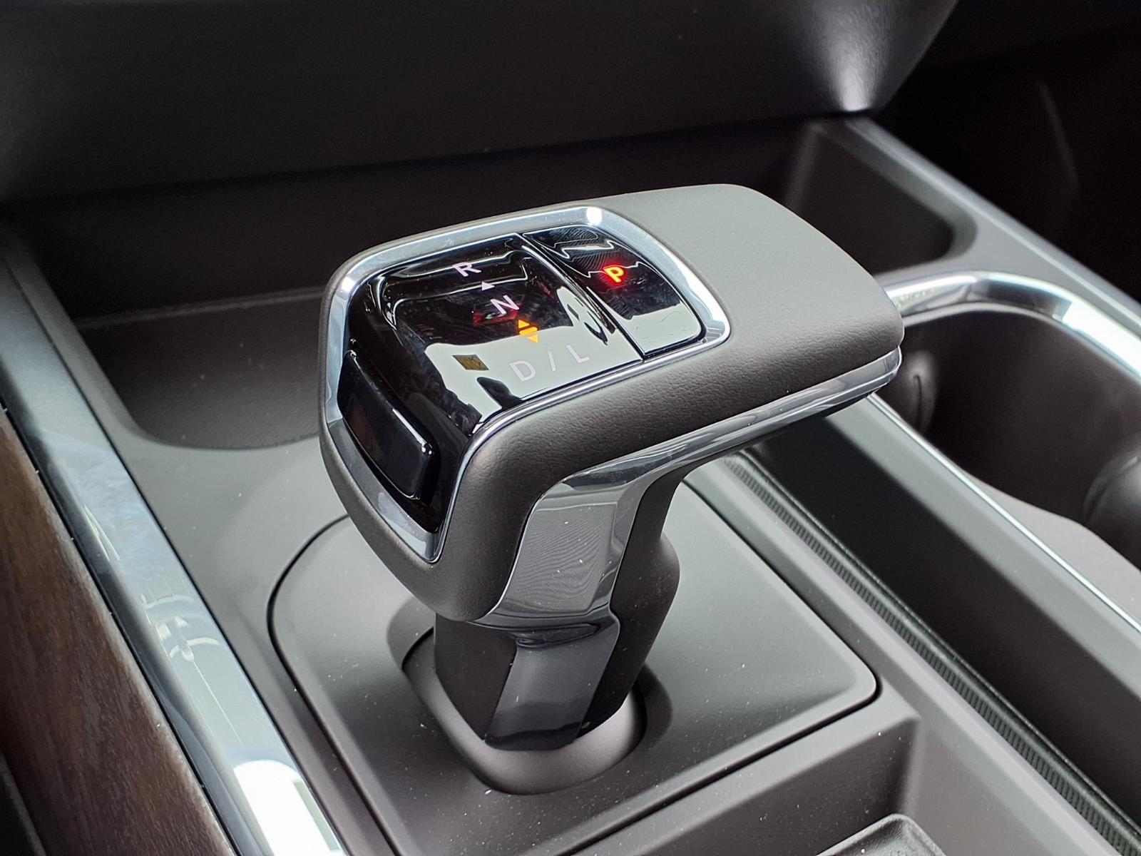 2026 GMC Sierra 1500 SLT Crew Cab Short Box 4WD