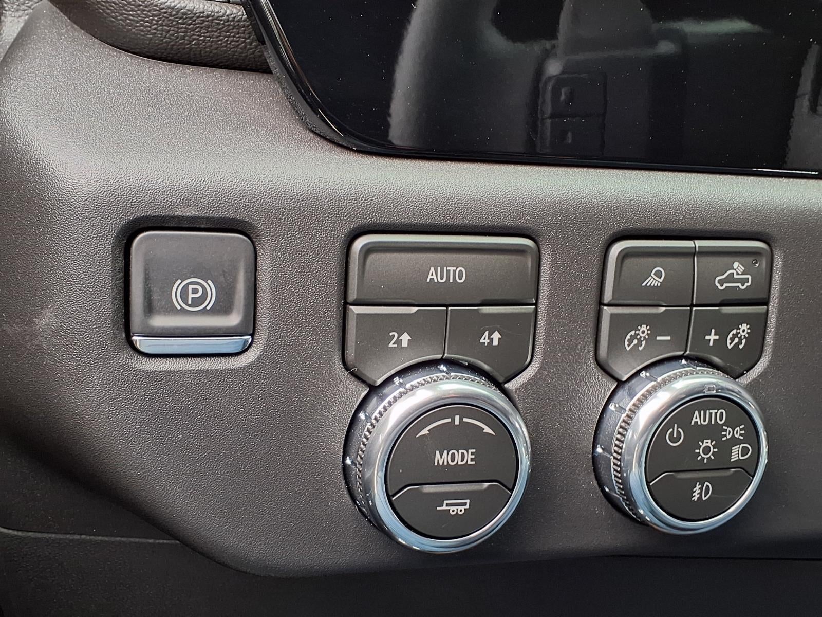 2026 GMC Sierra 1500 SLT Crew Cab Short Box 4WD