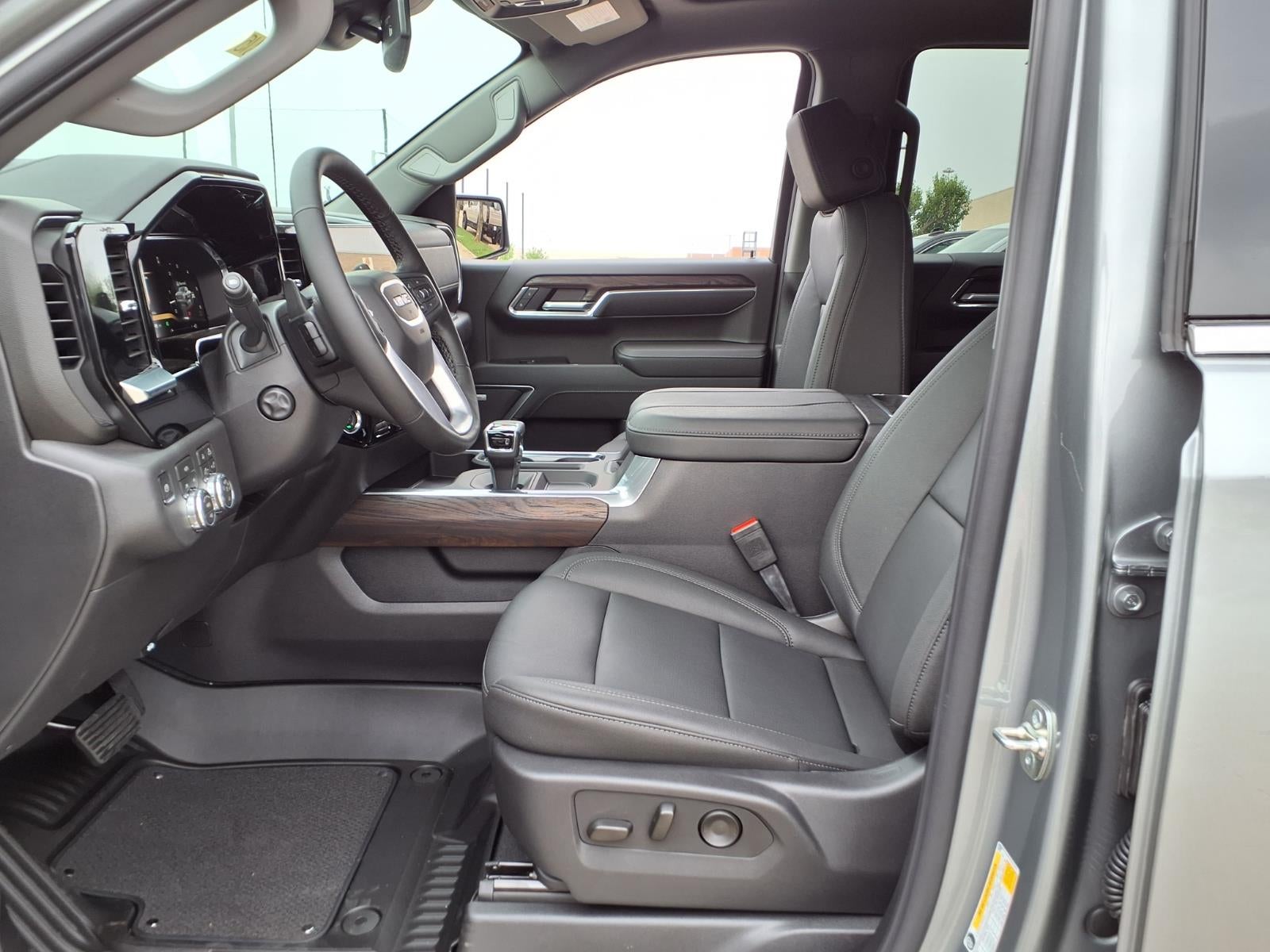 2026 GMC Sierra 1500 SLT Crew Cab Short Box 4WD