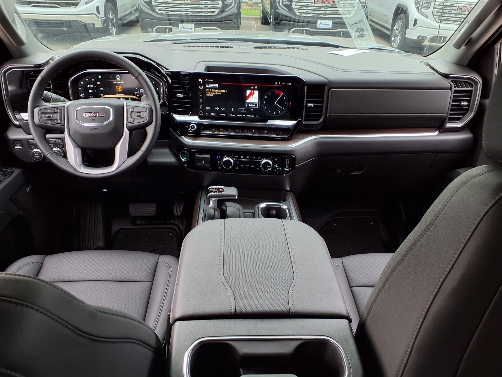 2026 GMC Sierra 1500 SLT Crew Cab Short Box 4WD