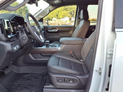 2026 GMC Sierra 1500 SLT Crew Cab Short Box 4WD