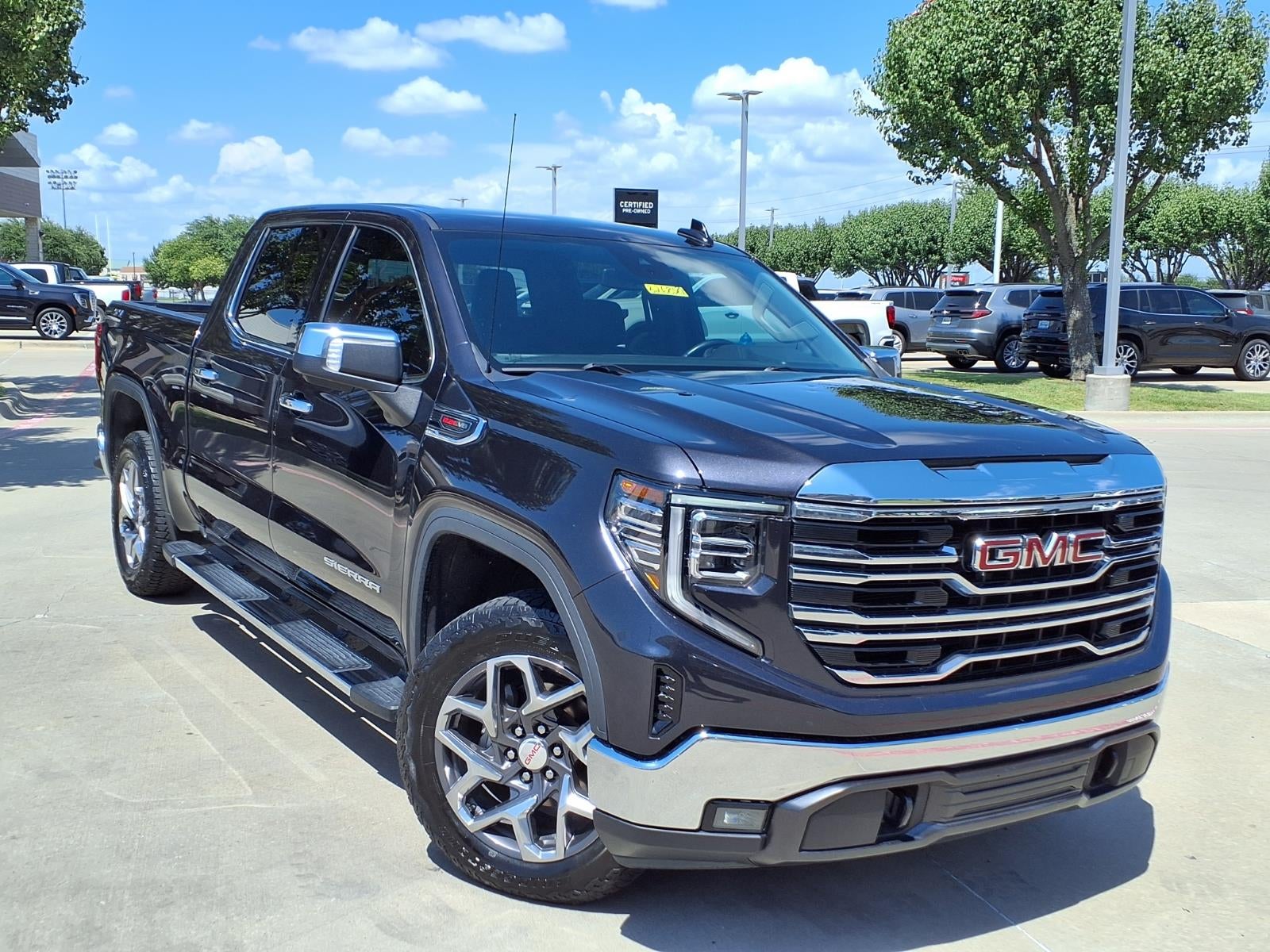 2022 GMC Sierra 1500 SLT