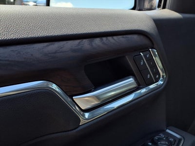 2026 GMC Sierra 1500 SLT Crew Cab Short Box 4WD