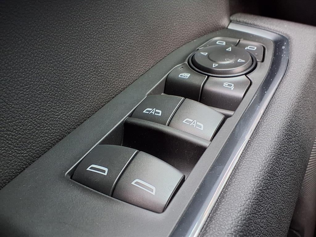 2026 GMC Sierra 1500 SLT Crew Cab Short Box 4WD